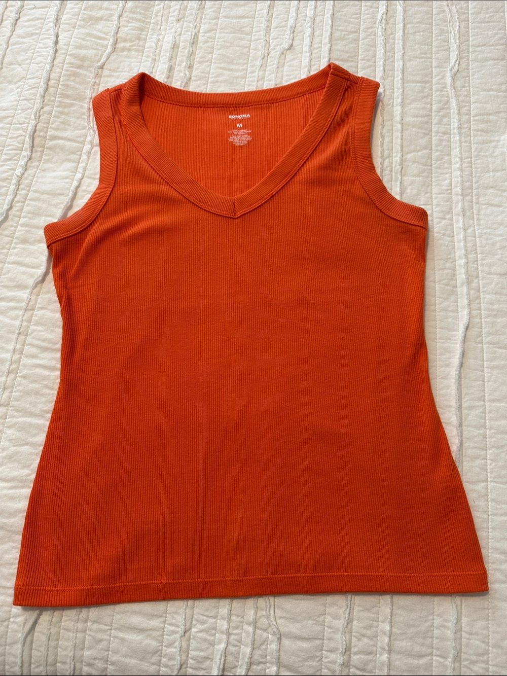 Sonoma Women’s V-Neck Ribbed Tank Top  size M